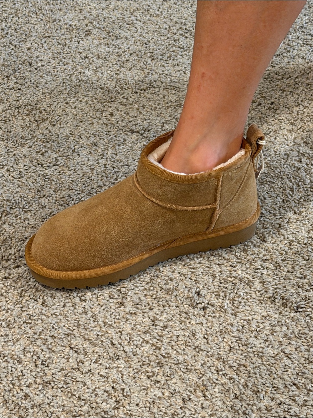 Women's Short Suede Ankle Bootie with Shearling Lining - Chestnut